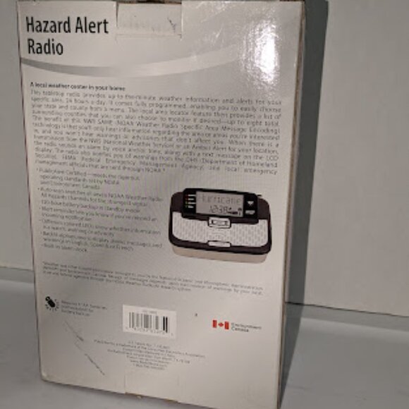 Radio Shack Hazzard Alert Radio - Picture 3 of 5